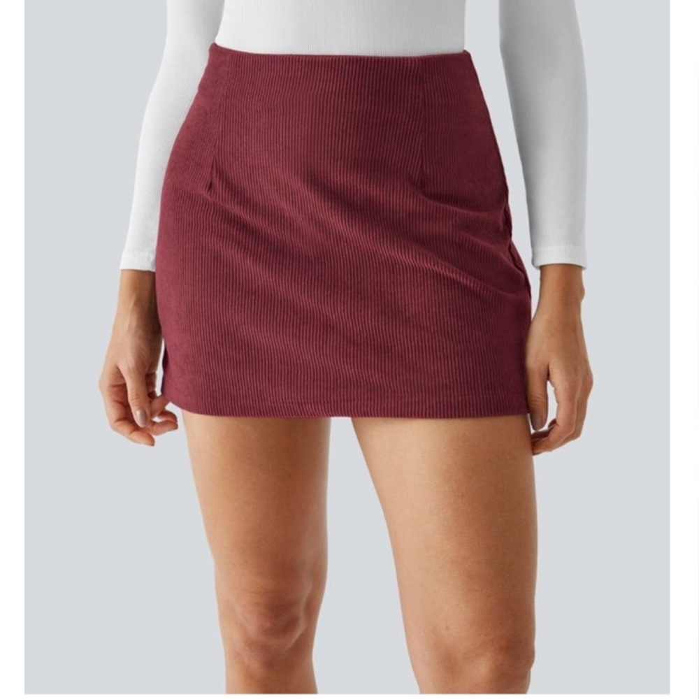 HALARA High Waisted Skirt Size Large